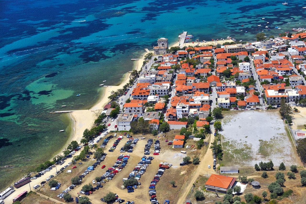 Makedonia Hotel Ouranoupoli Exterior photo