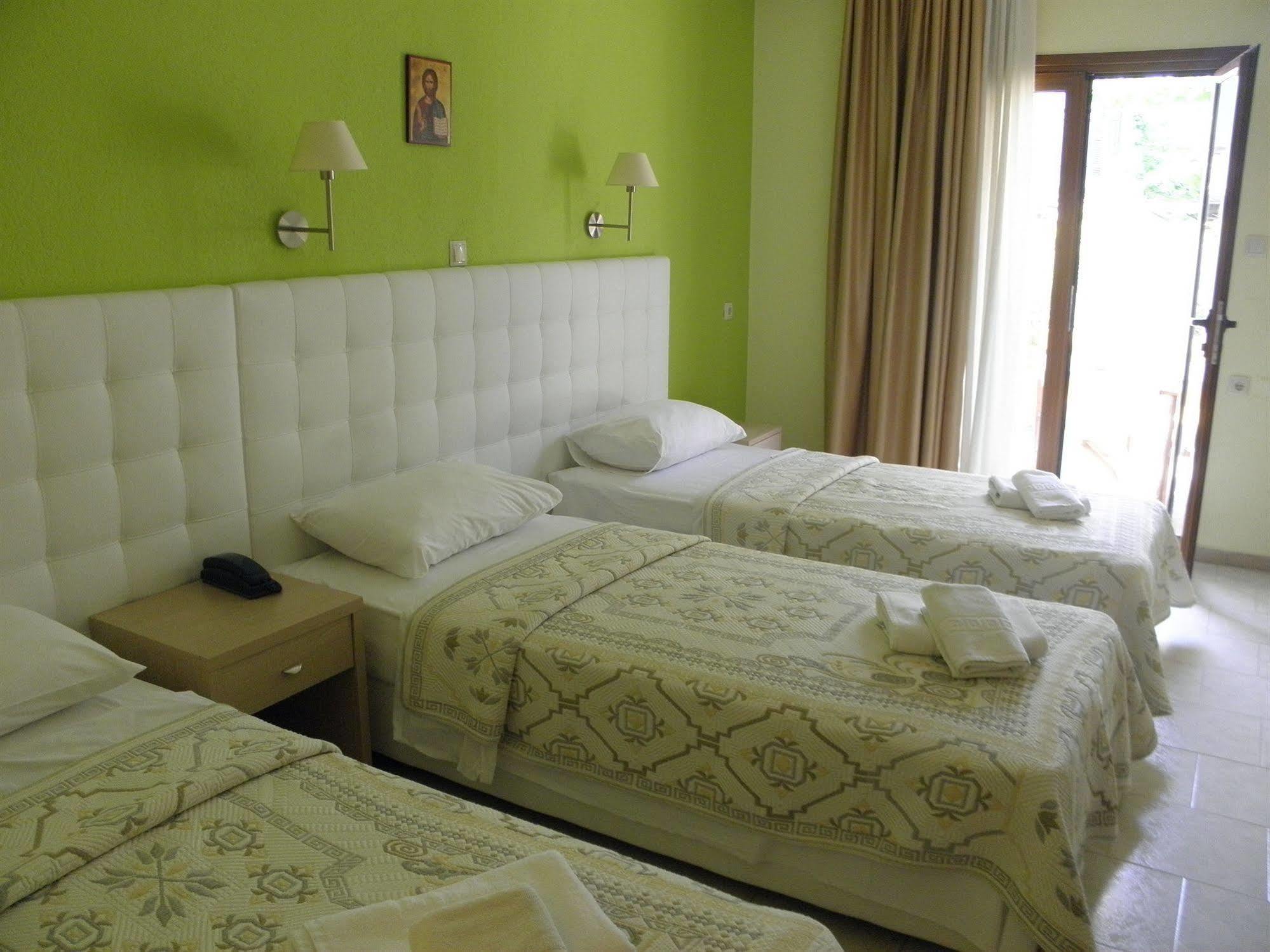 Makedonia Hotel Ouranoupoli Exterior photo